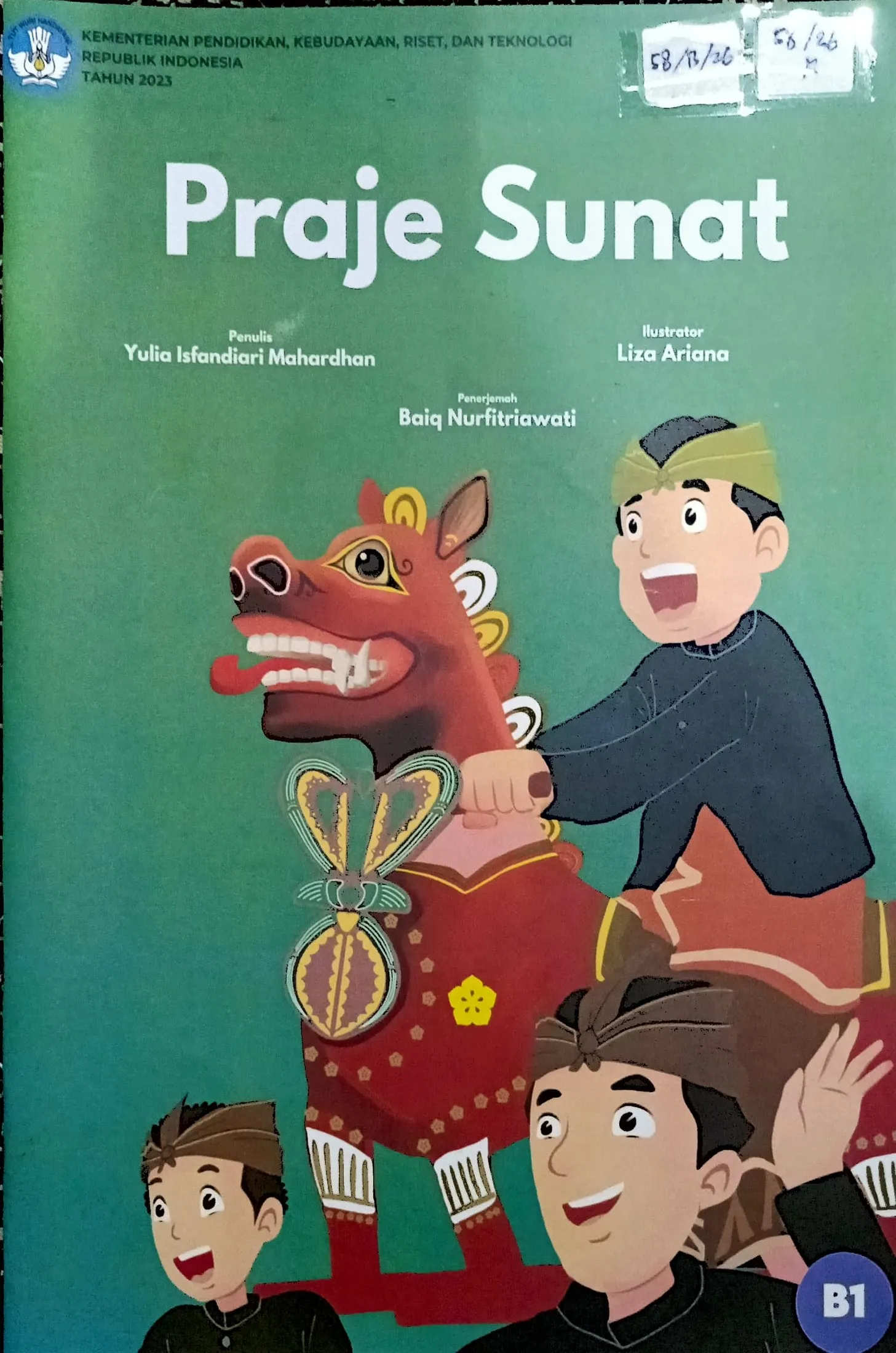 Cover Praje sunat / Yulia Isfandiari Mahardhan; editor, Zamzam Hariro, Liza Ariana
