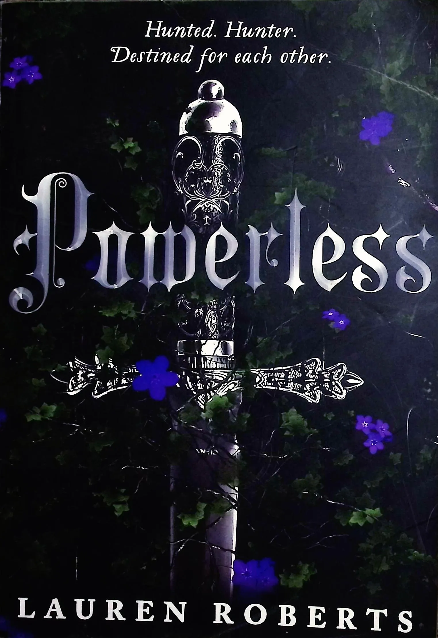 Cover Powerless / Roberts, Lauren